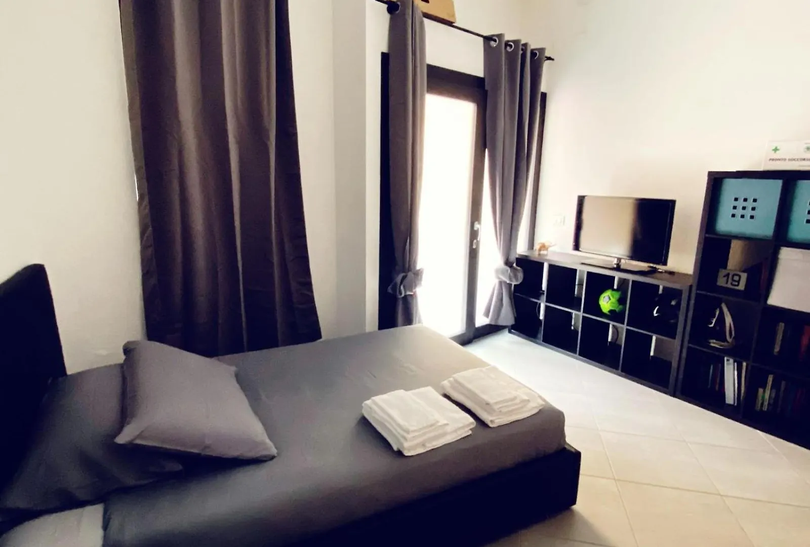 Incentro Villa Cremona 0*,  Italy
